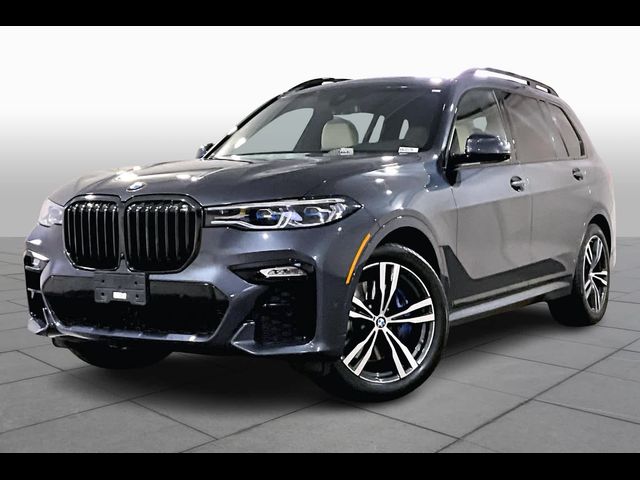 2022 BMW X7 M50i