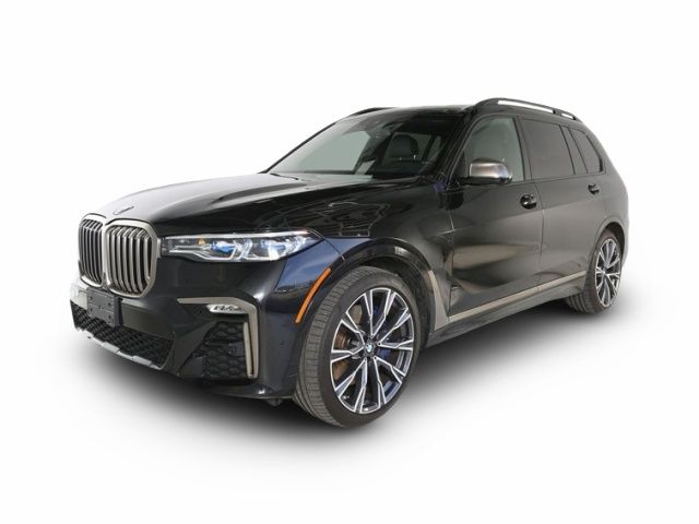 2022 BMW X7 M50i