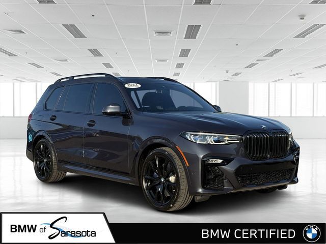 2022 BMW X7 M50i