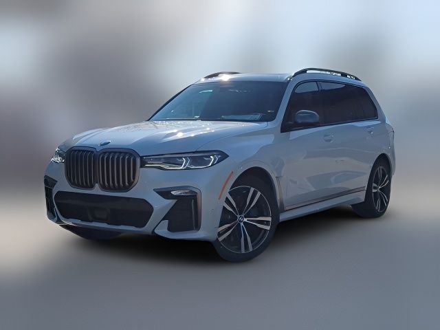 2022 BMW X7 M50i