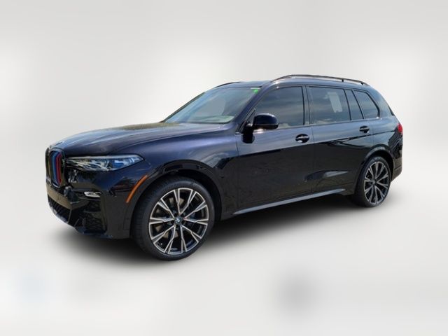 2022 BMW X7 M50i