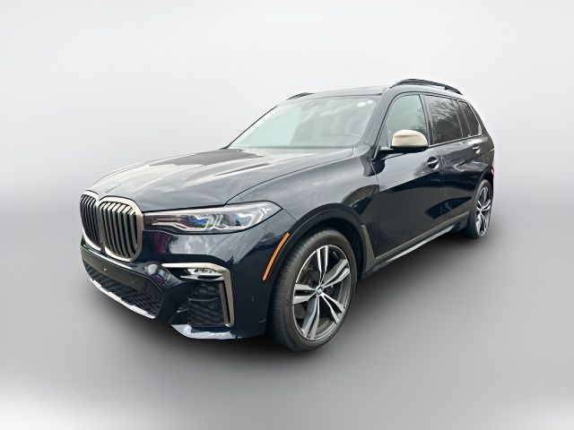 2022 BMW X7 M50i