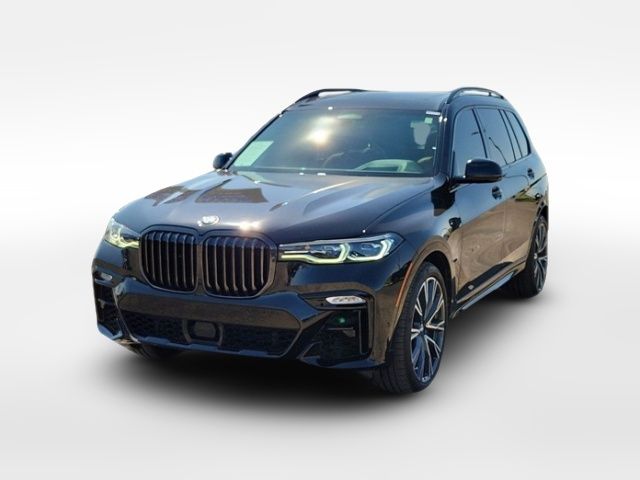 2022 BMW X7 M50i