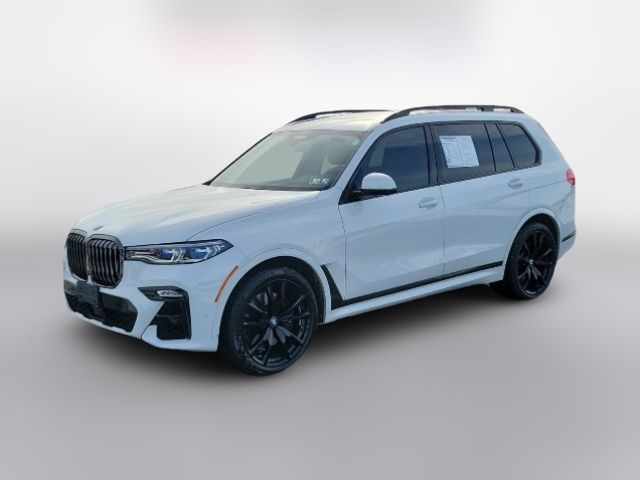 2022 BMW X7 M50i