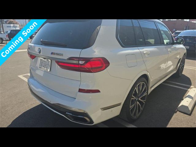 2022 BMW X7 M50i