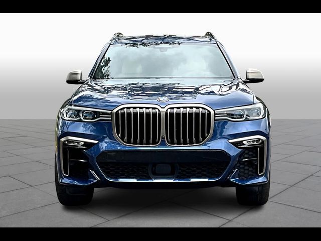 2022 BMW X7 M50i