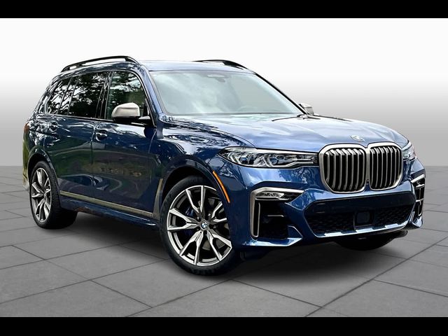 2022 BMW X7 M50i