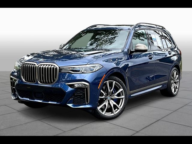 2022 BMW X7 M50i