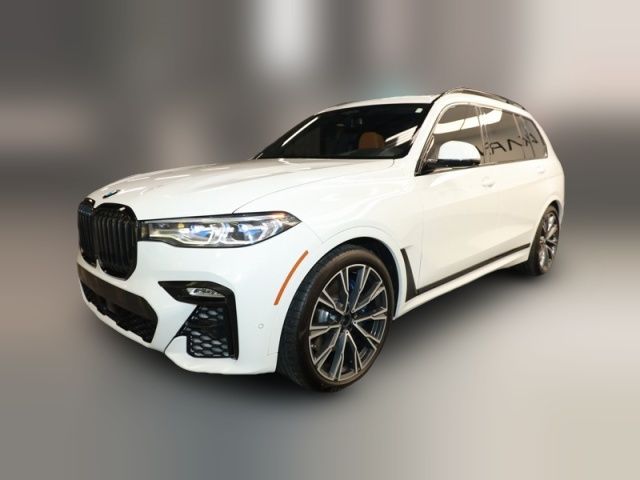 2022 BMW X7 M50i