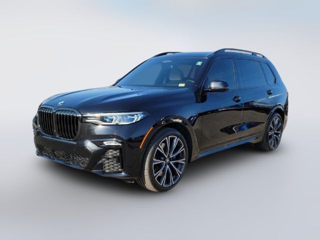 2022 BMW X7 M50i