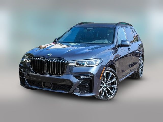 2022 BMW X7 M50i