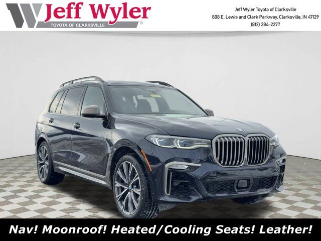 2022 BMW X7 M50i