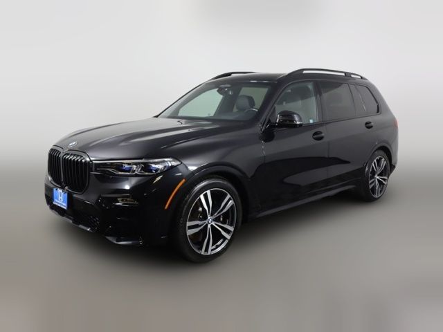 2022 BMW X7 M50i
