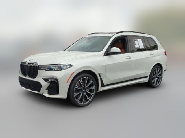 2022 BMW X7 M50i