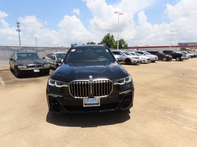 2022 BMW X7 M50i