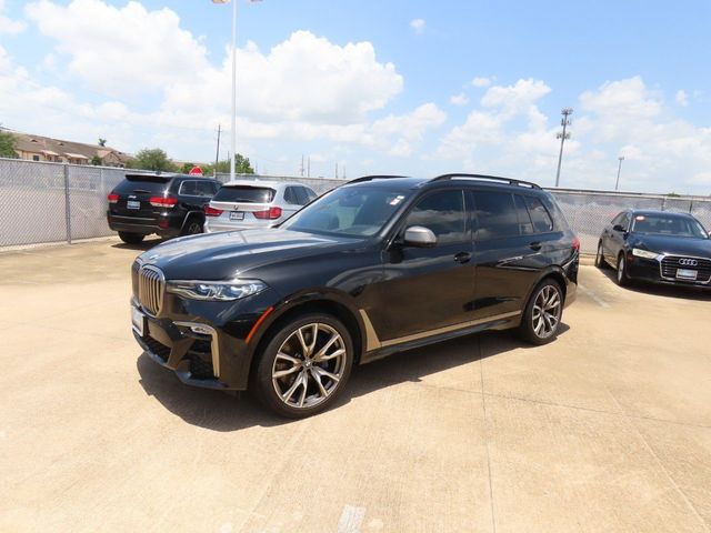2022 BMW X7 M50i