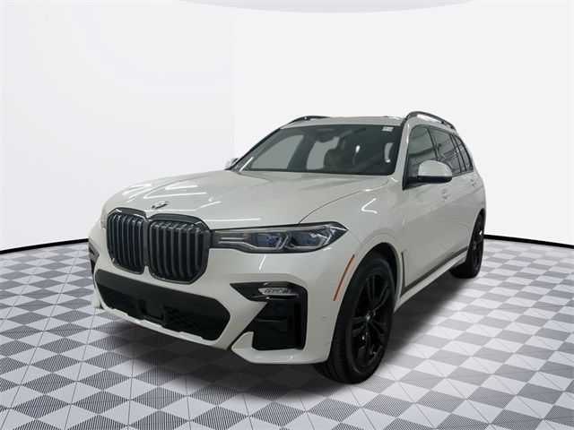 2022 BMW X7 M50i