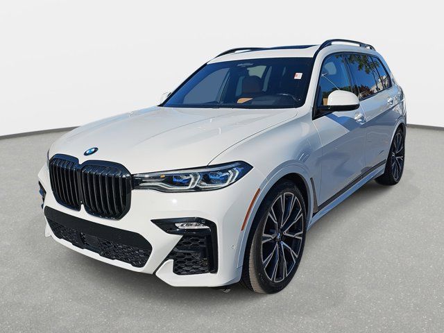 2022 BMW X7 M50i