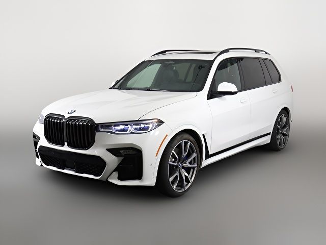 2022 BMW X7 M50i