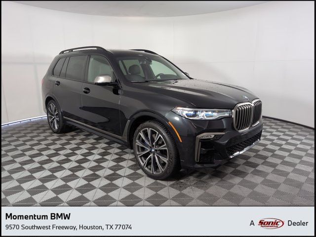 2022 BMW X7 M50i