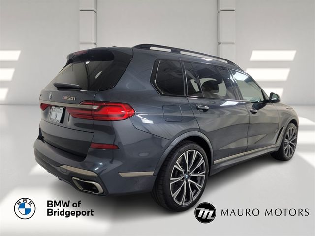 2022 BMW X7 M50i