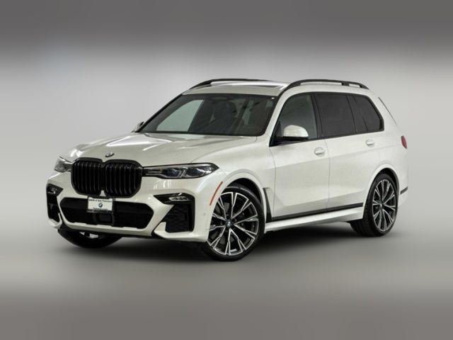 2022 BMW X7 M50i