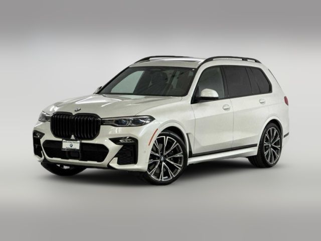 2022 BMW X7 M50i