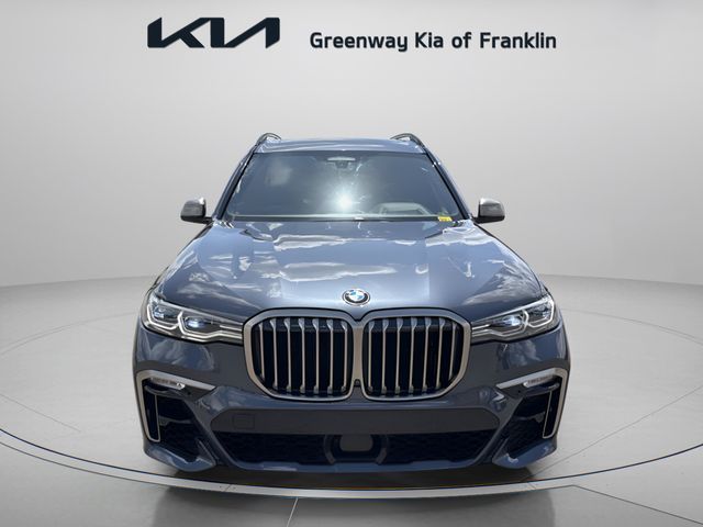 2022 BMW X7 M50i