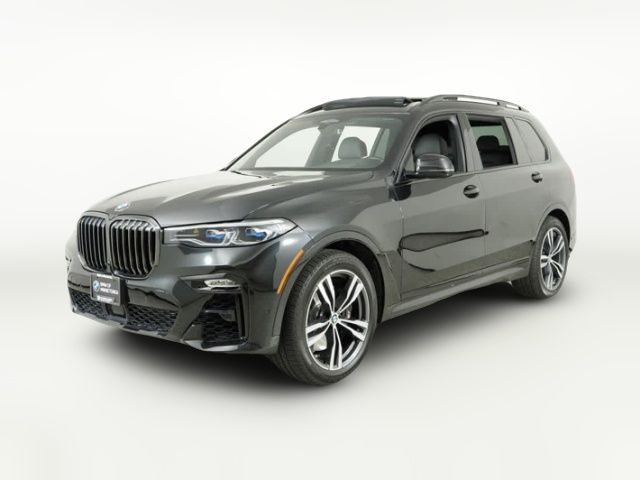 2022 BMW X7 M50i