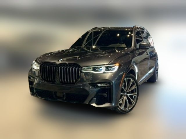 2022 BMW X7 M50i
