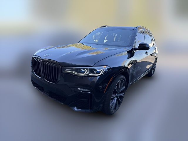 2022 BMW X7 M50i