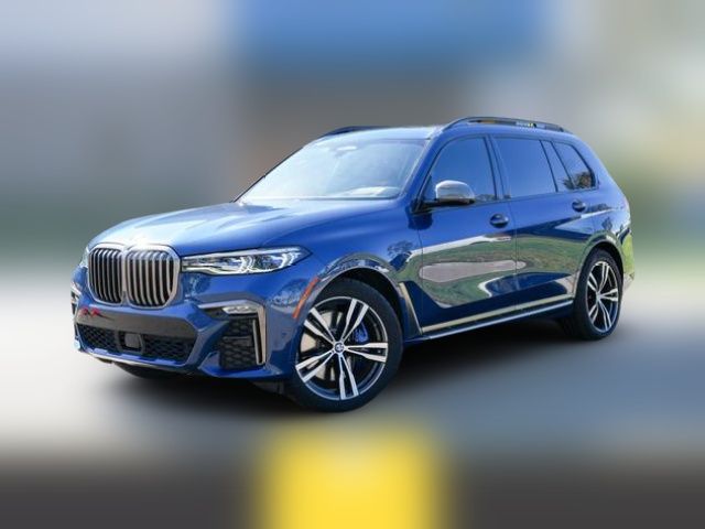 2022 BMW X7 M50i