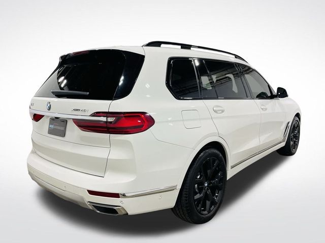 2022 BMW X7 xDrive40i