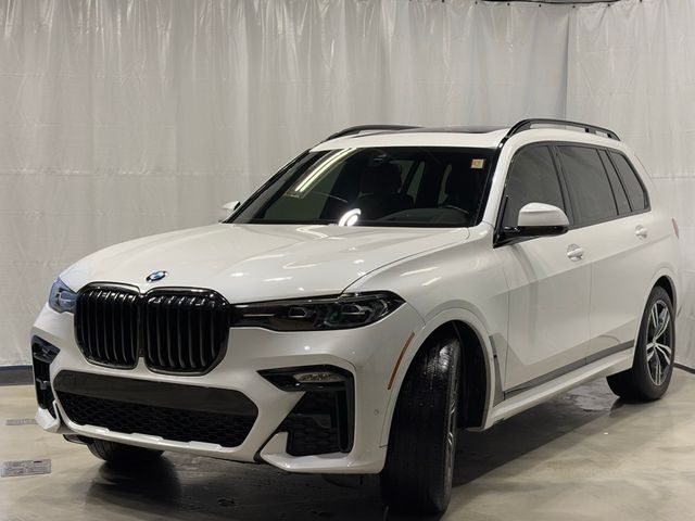 2022 BMW X7 xDrive40i