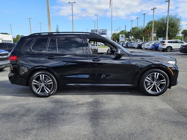 2022 BMW X7 xDrive40i