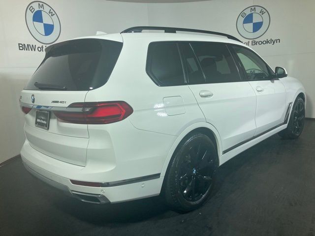 2022 BMW X7 xDrive40i