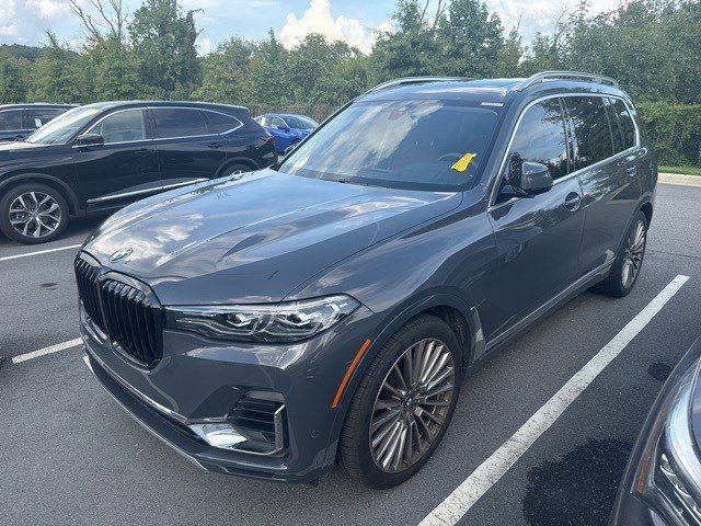 2022 BMW X7 xDrive40i