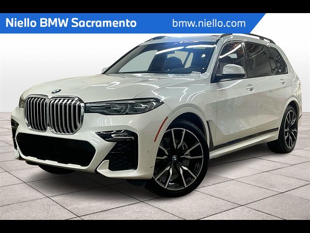 2022 BMW X7 xDrive40i