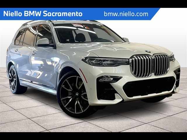 2022 BMW X7 xDrive40i