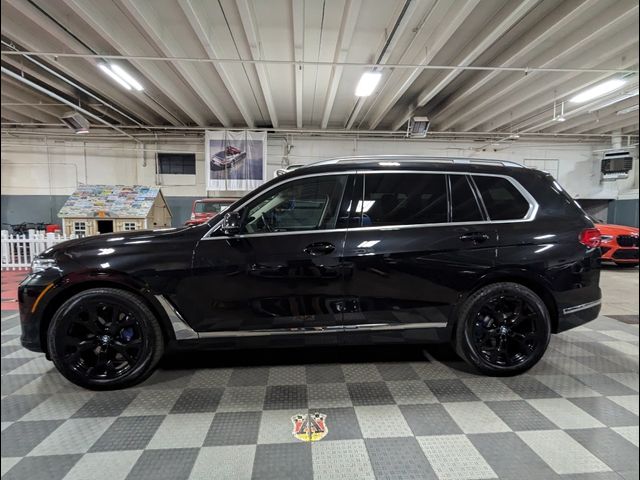 2022 BMW X7 xDrive40i