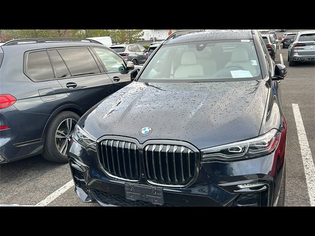 2022 BMW X7 xDrive40i