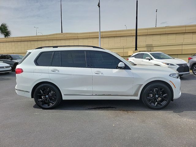 2022 BMW X7 xDrive40i