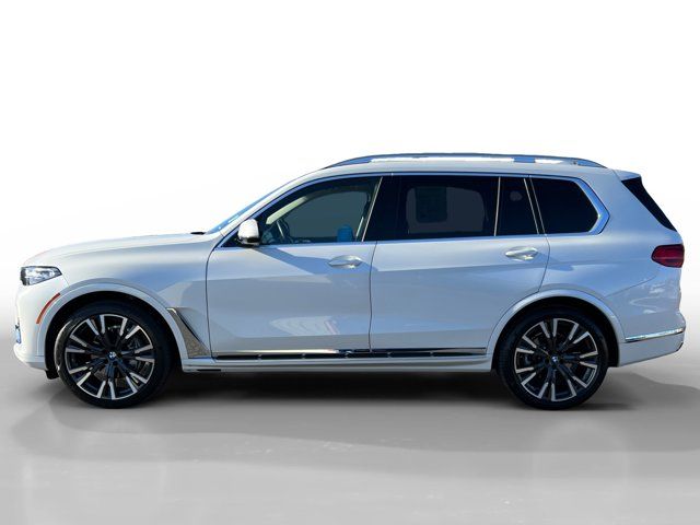 2022 BMW X7 xDrive40i