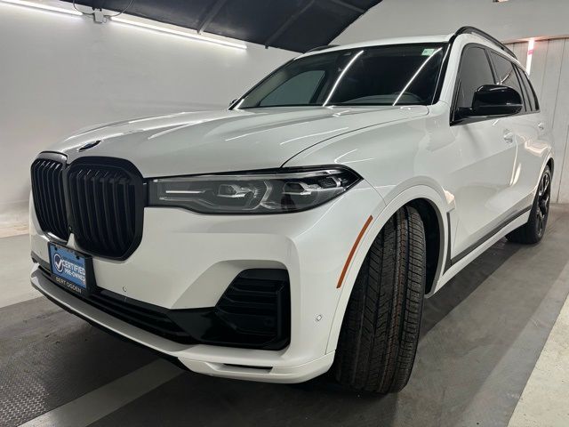 2022 BMW X7 xDrive40i