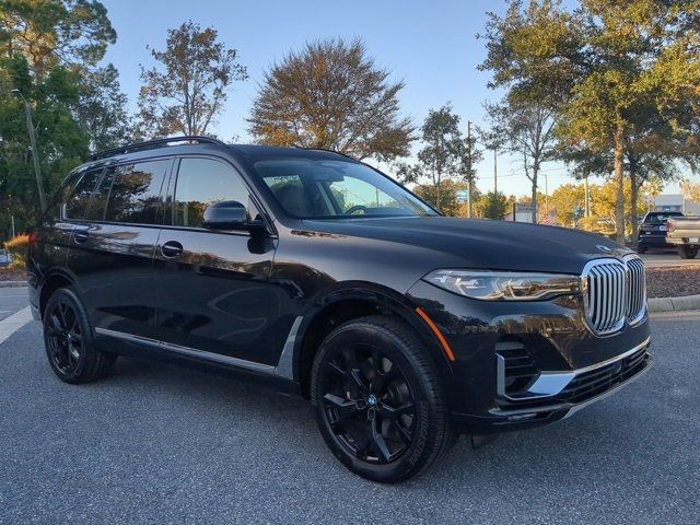 2022 BMW X7 xDrive40i