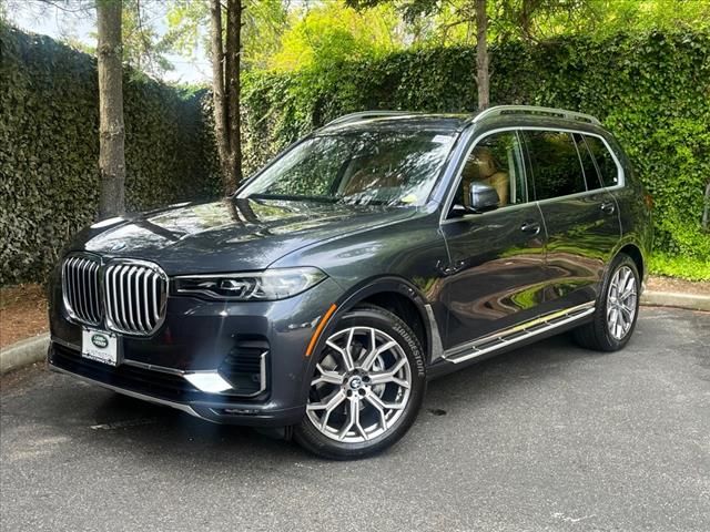 2022 BMW X7 xDrive40i