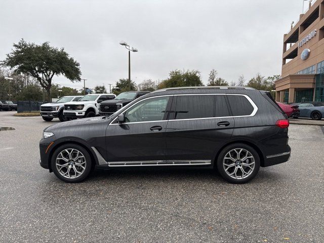 2022 BMW X7 xDrive40i