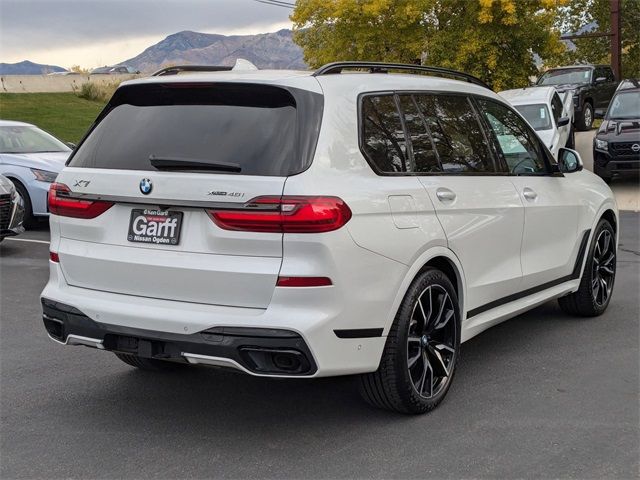 2022 BMW X7 xDrive40i