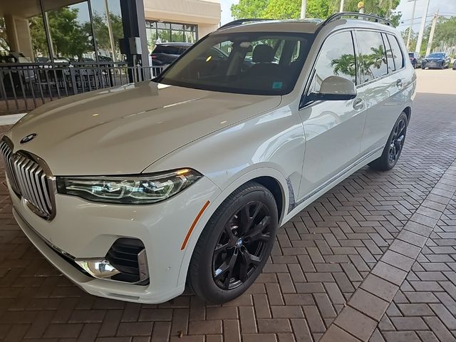 2022 BMW X7 xDrive40i
