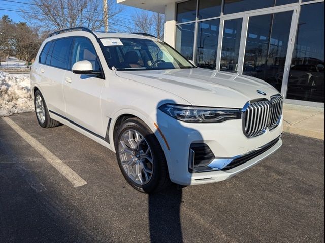 2022 BMW X7 xDrive40i